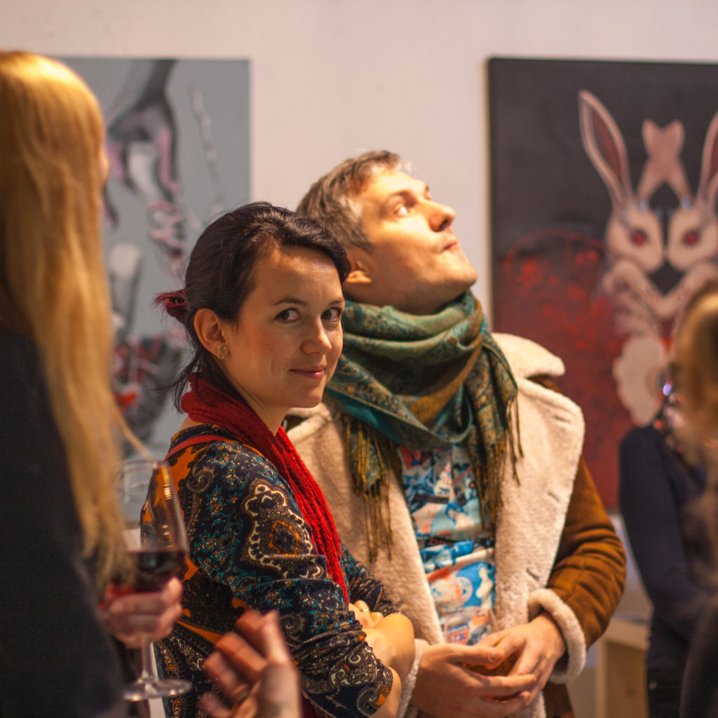 Alice Imedemaal isikunäitus Alisa Vasina külalised