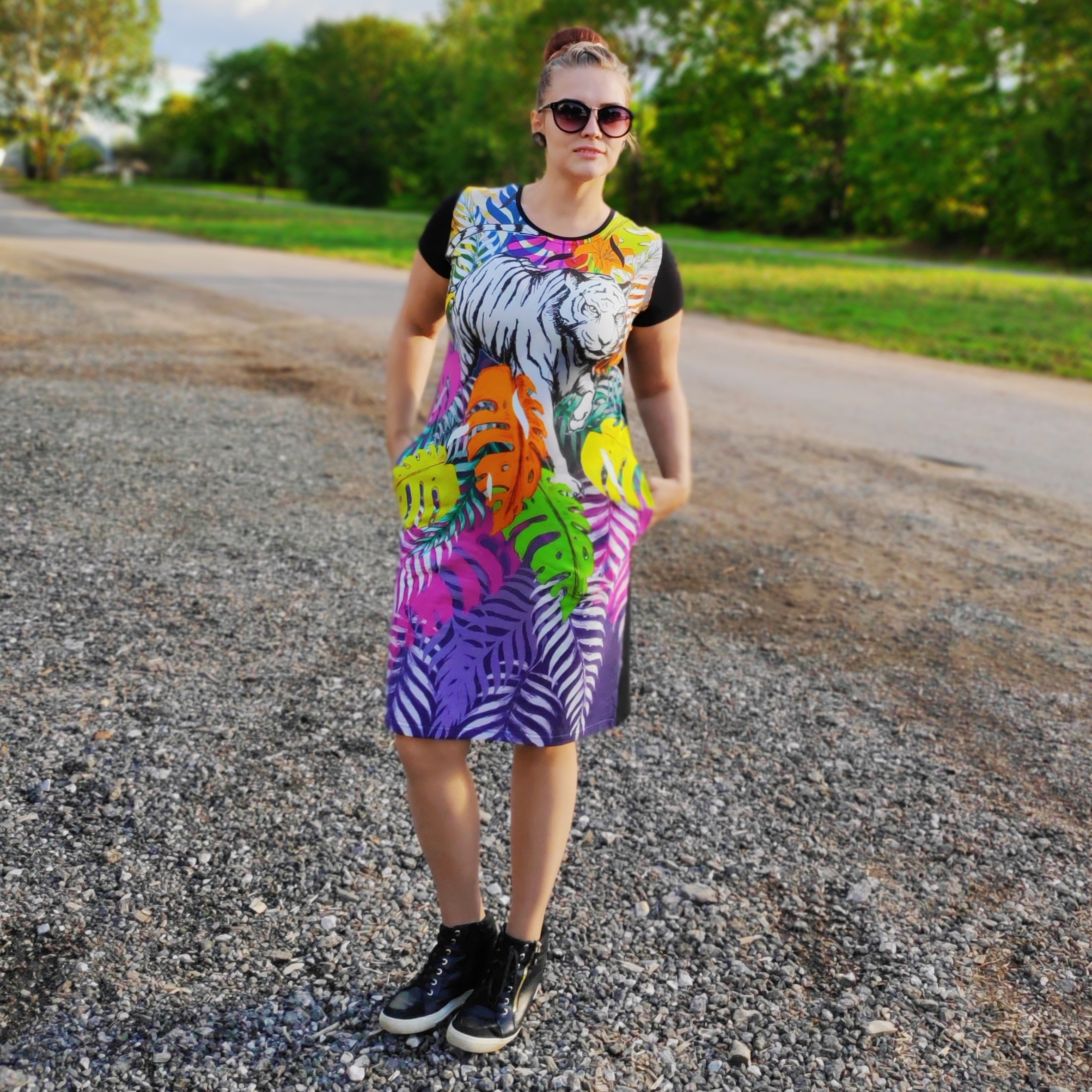 Taskutega kleit Tiiger