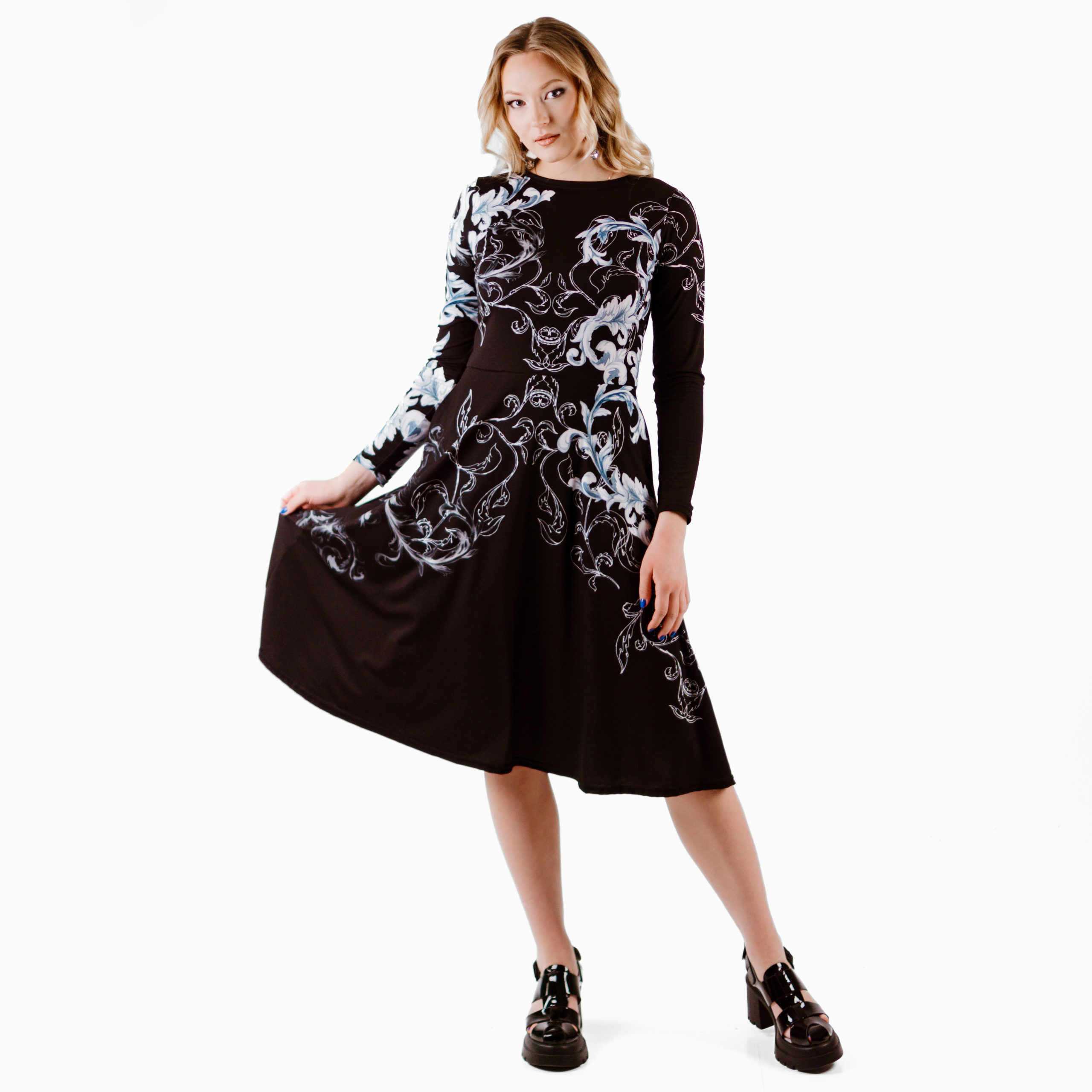 Taskutega midikleit Akantus_front Taskutega midikleit akantus Eesti Disain Kleit Alisa Vasina