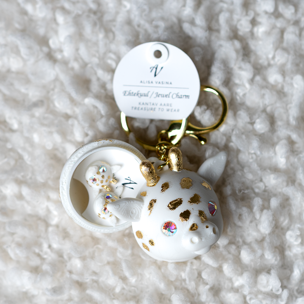 Ehtekuul valge kaelkirjak seest