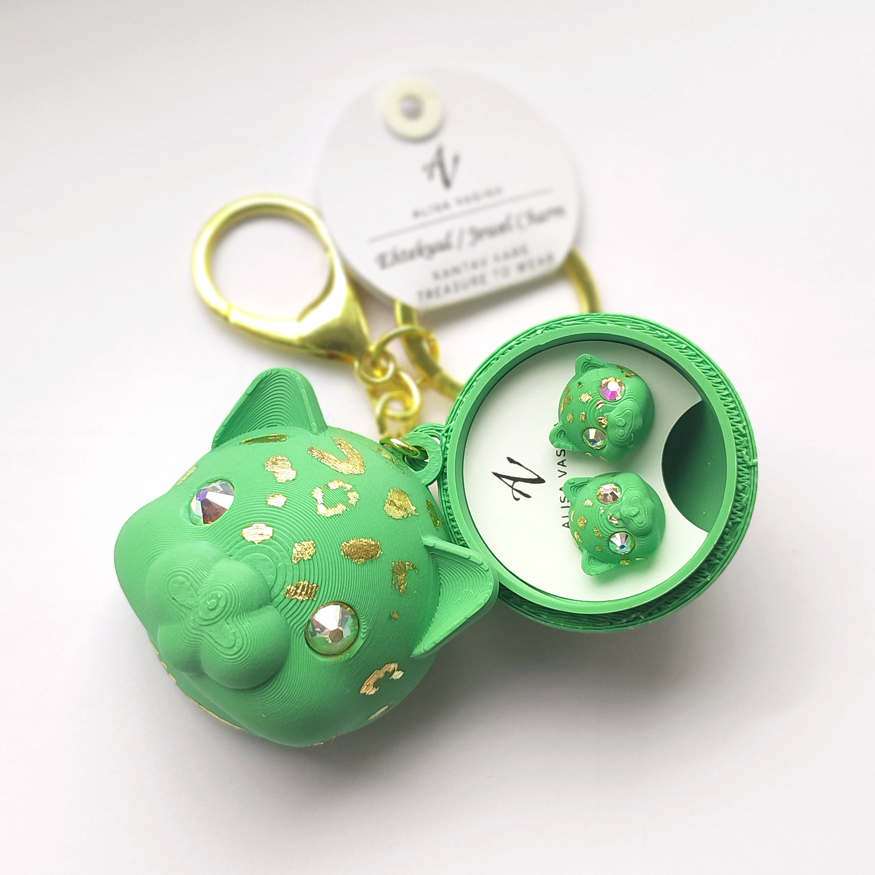 Roheline panter ehtekuul seest